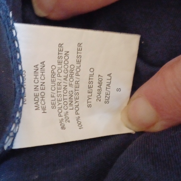 A U W SLEEVELESS CROCHETED HILO DRESS - Picture 8 of 8